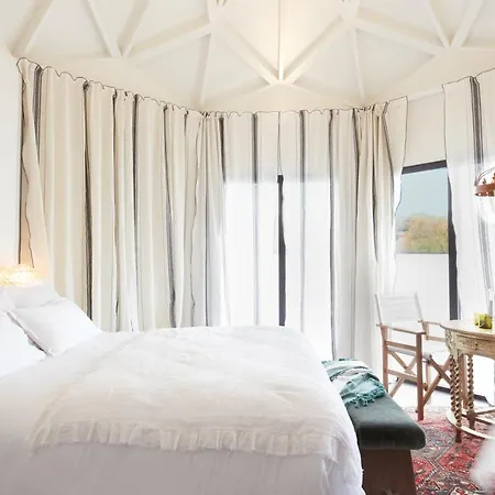 Brindos, & Chateau - Relais & Chateaux - Biarritz 5* Англе