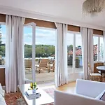 Brindos, & Chateau - Relais & Chateaux - Biarritz