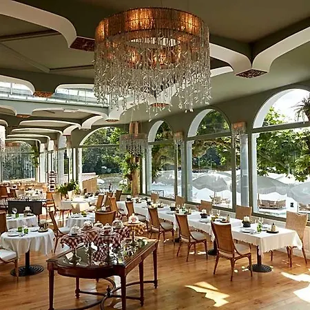 Brindos, & Chateau - Relais & Chateaux - Biarritz Hotel 5*