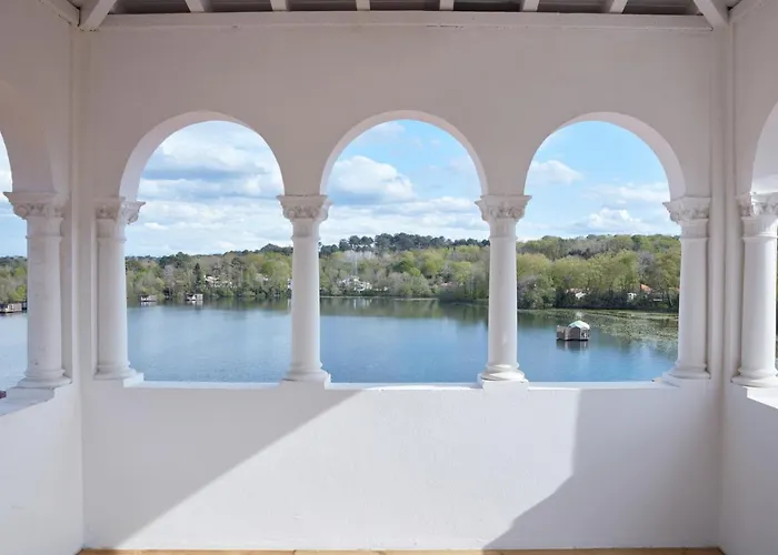 Brindos, & Chateau - Relais & Chateaux - Biarritz 5* Anglet