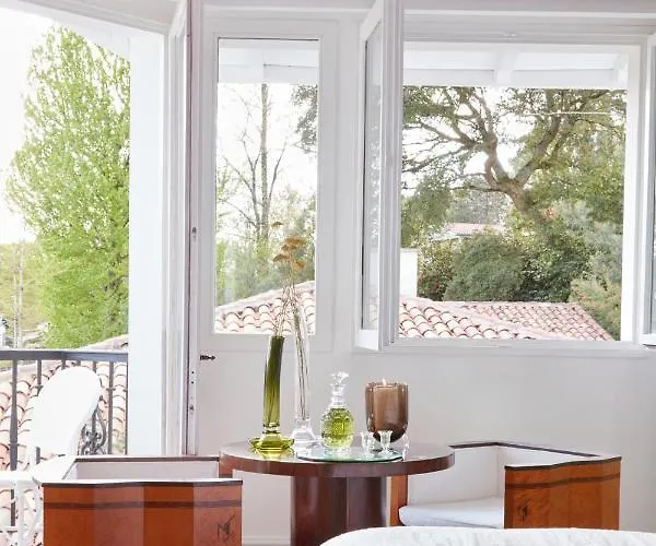 Brindos, & Chateau - Relais & Chateaux - Biarritz Hotel